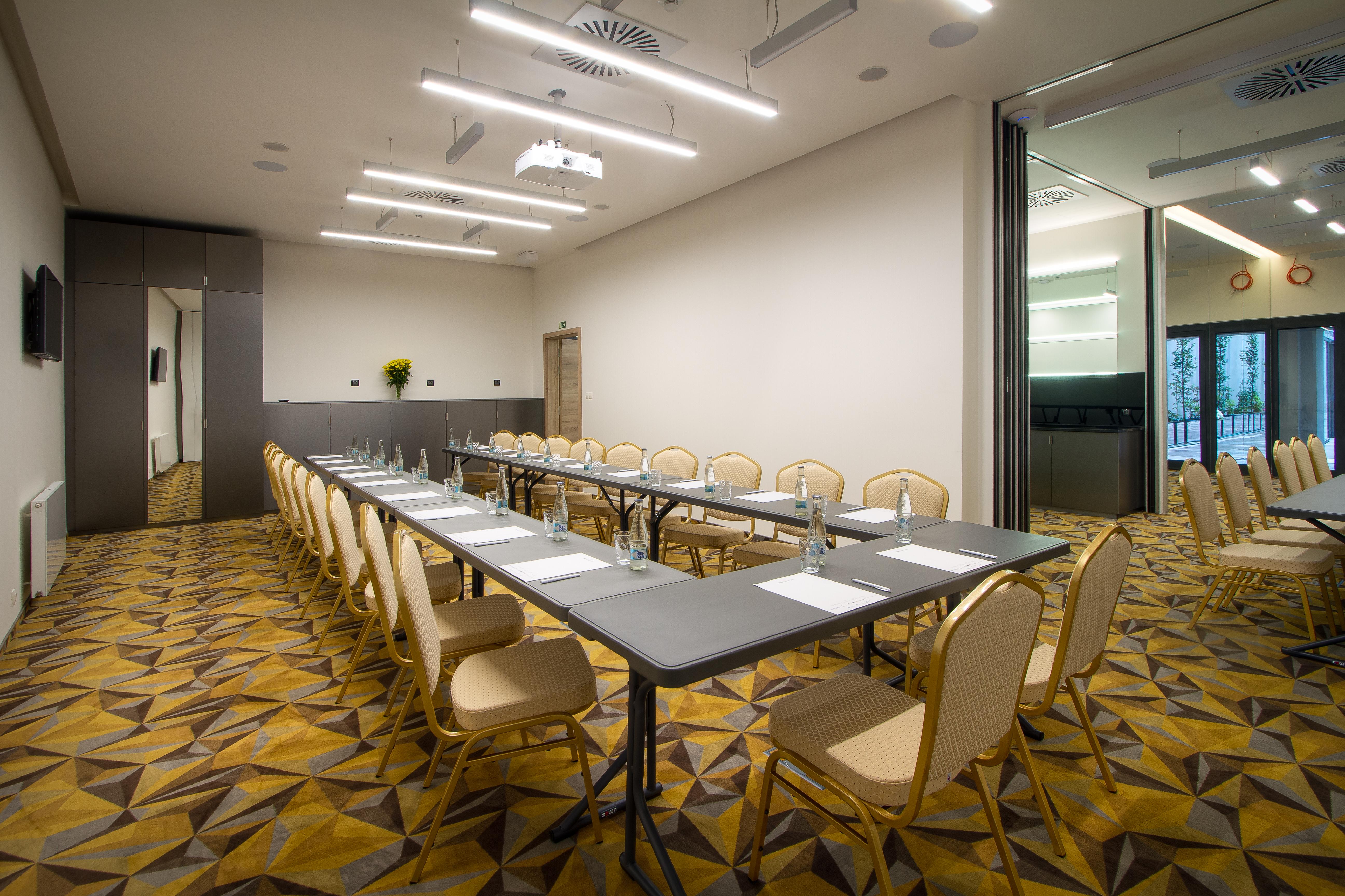 Best Western Premier Hotel Essence Prague Exterior photo